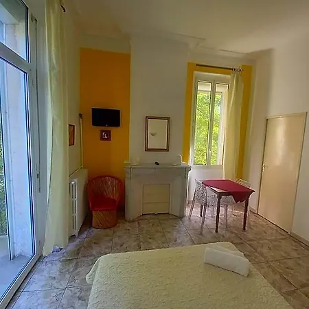 Acapulco Szálloda *