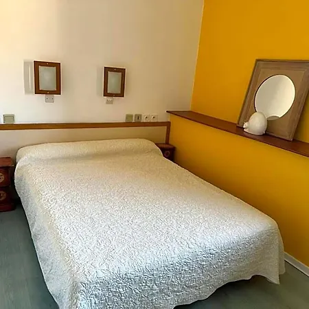 Acapulco Szálloda *